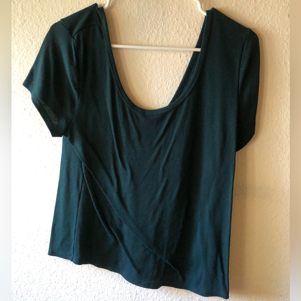 Crop top type thick nice material comfy